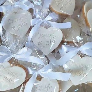 Ciastko serduszko “Dziękuję, że jesteś”, w woreczku ze wstążeczką oraz wzorkiem.