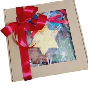 Świąteczny zestaw prezentowy, zestaw pierników firmowy.